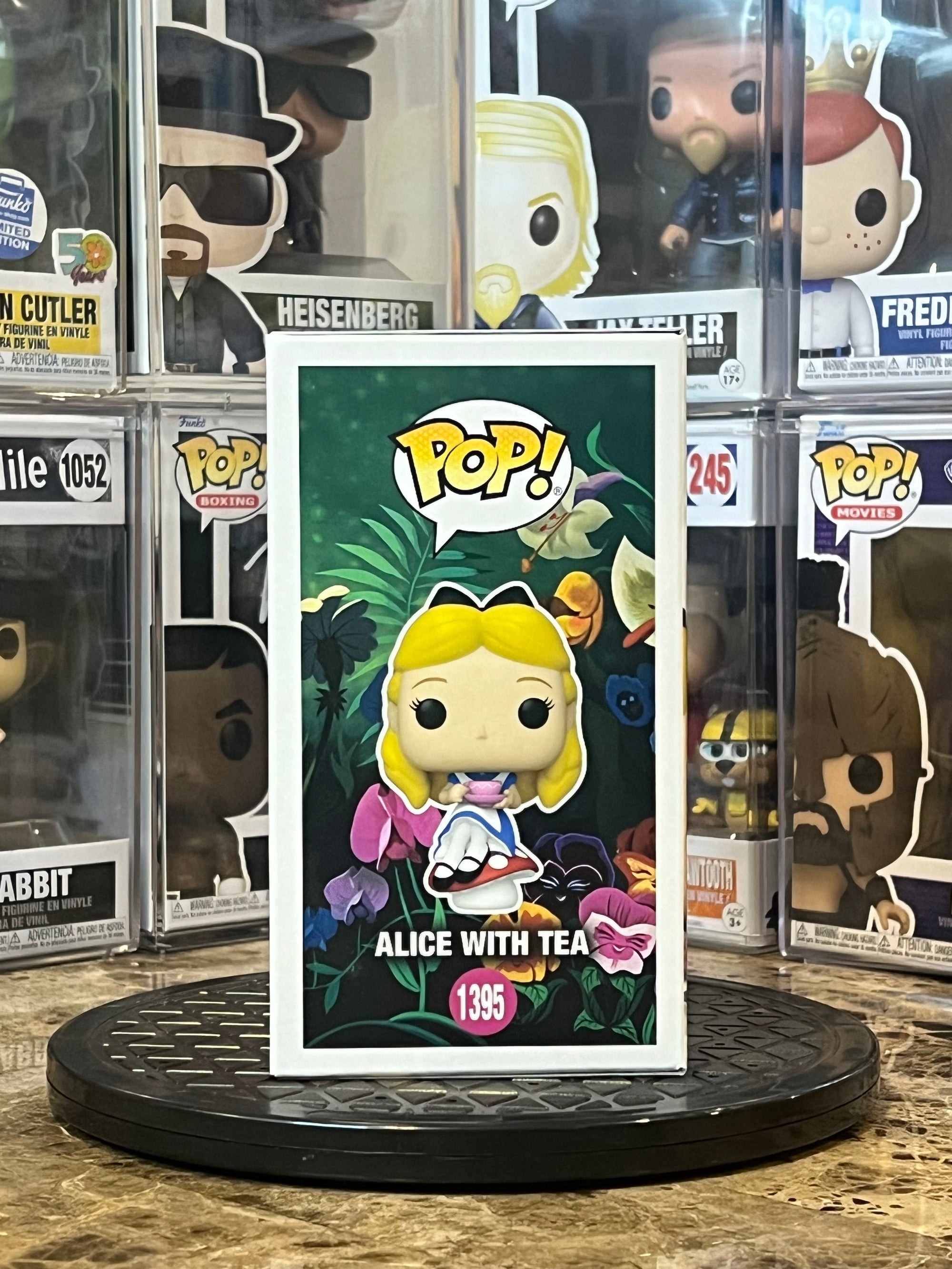 Funko Pop Alice in Wonderland Alice w/ Tea #1395