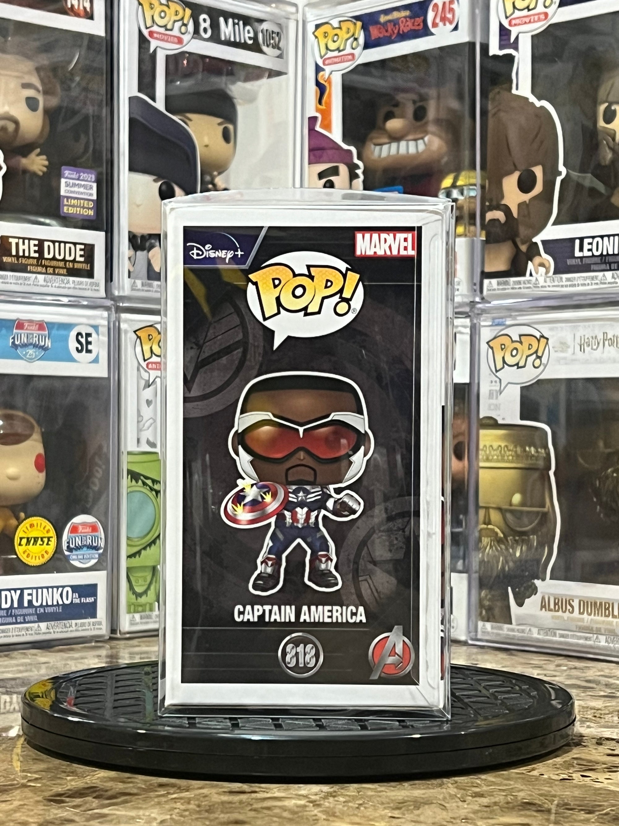 Funko Pop The Falcon and Winter Soldier Captain America #818