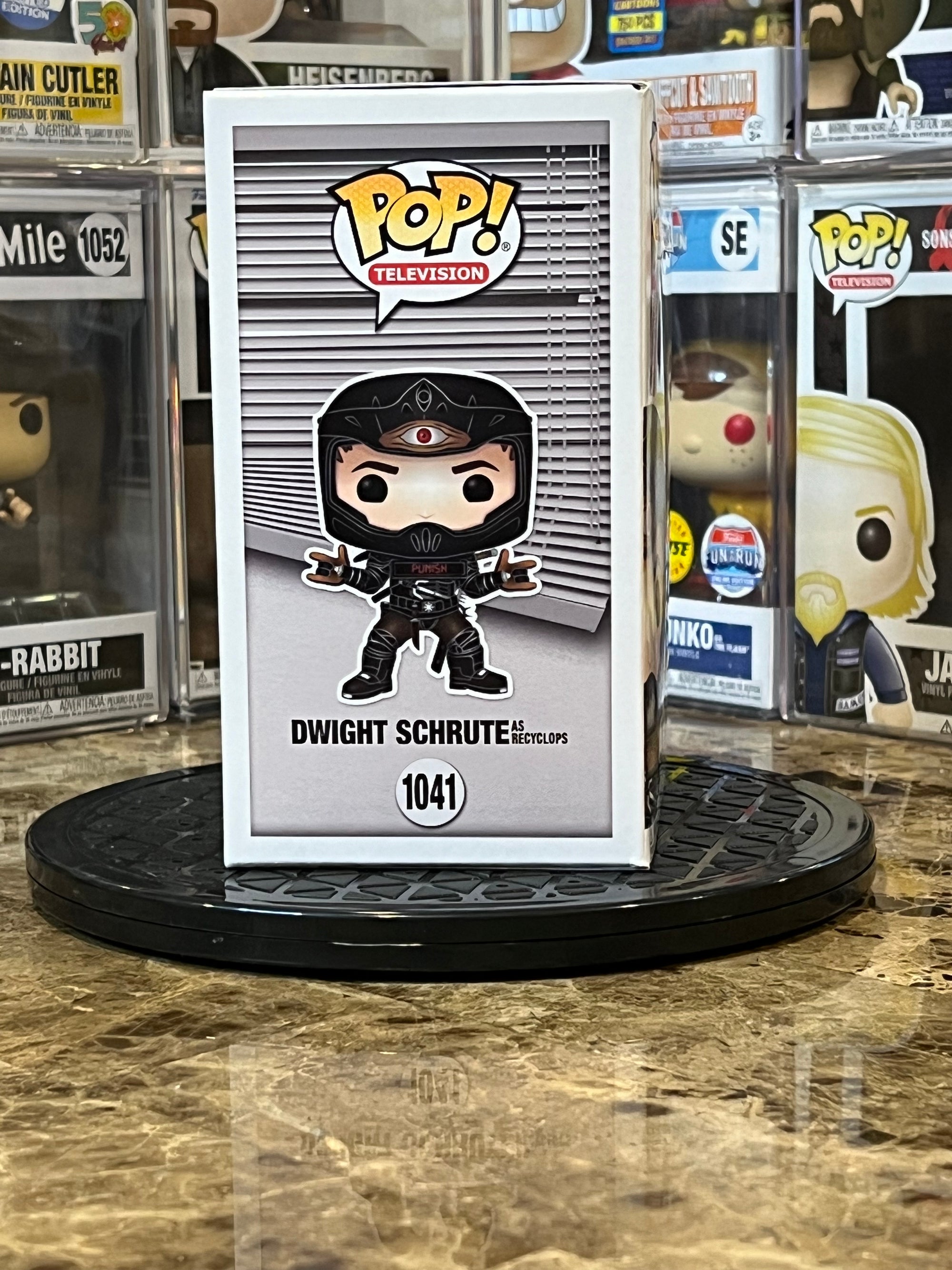 Funko Pop The Office Dwight Schrute #1041