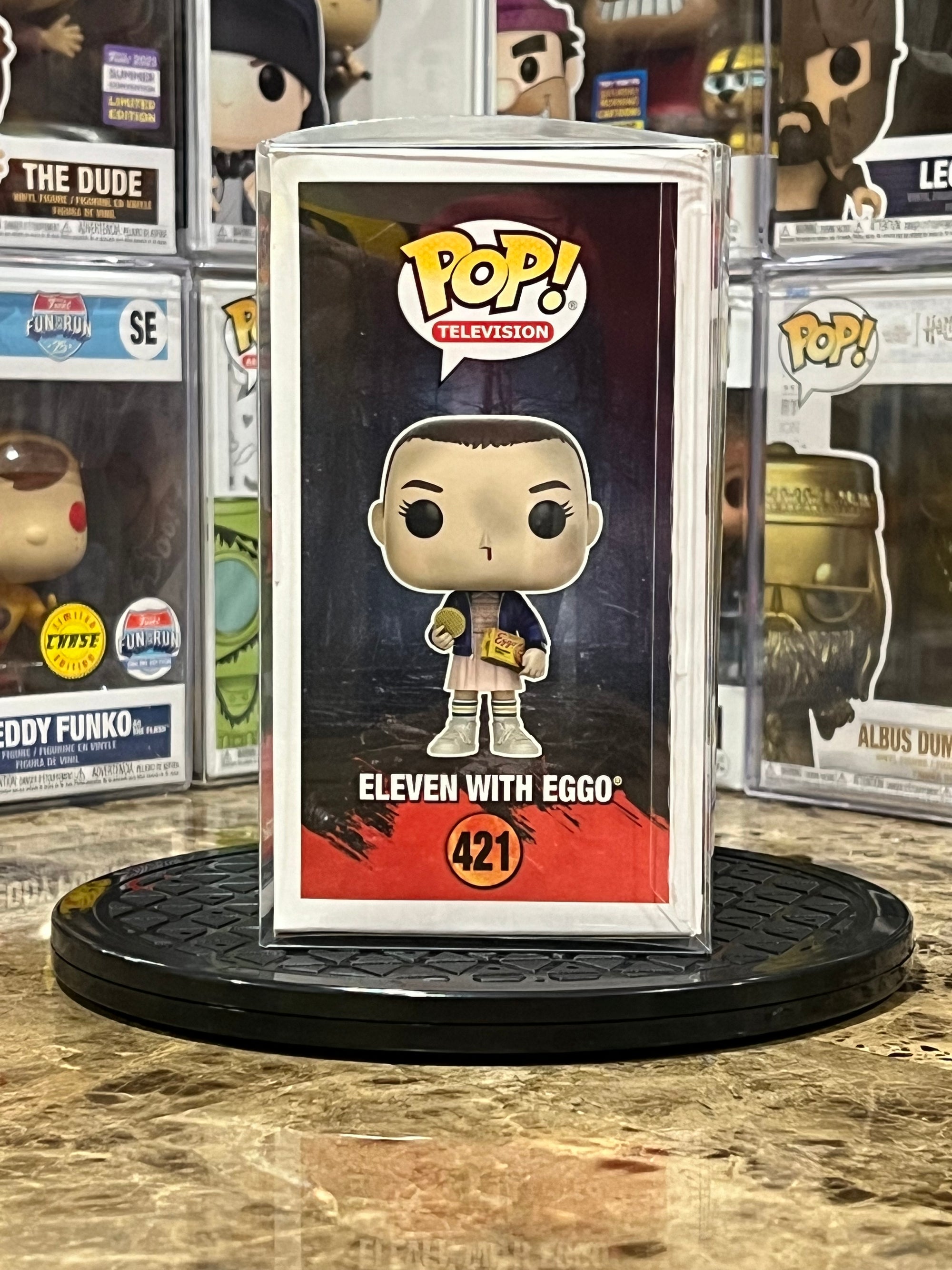 Funko Pop Stranger Things Eleven w/ Eggo #421
