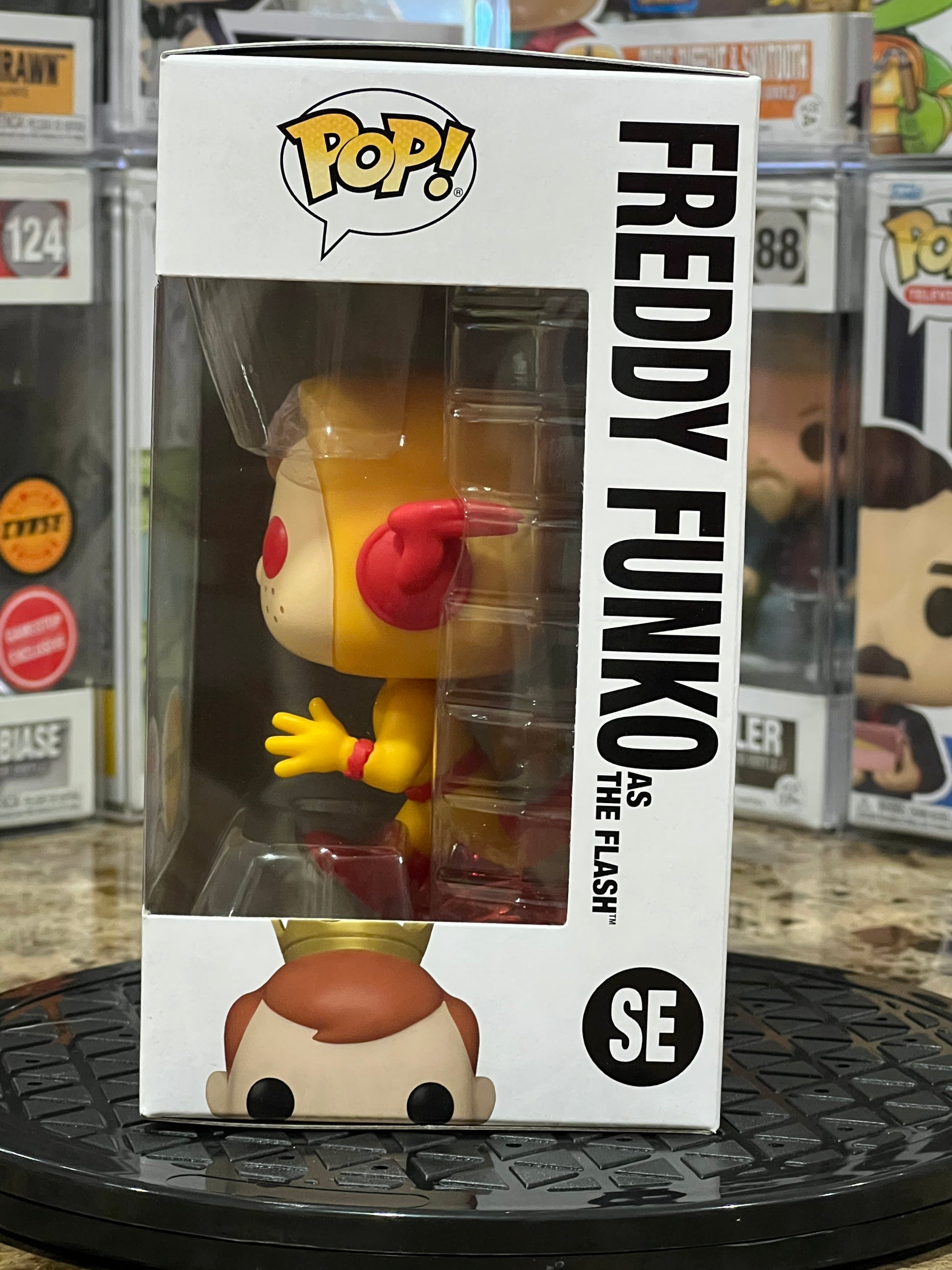 Funko Pop Fun In the Run Freddy Funko as The Flash Chase Limited Edition #SE