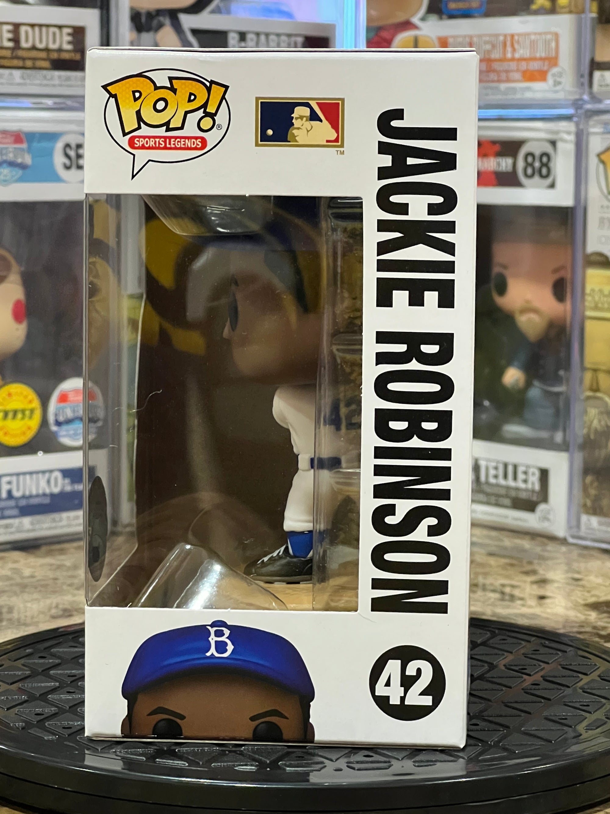 Funko Pop Brooklyn Dodgers Jackie Robinson #42 (Batting)