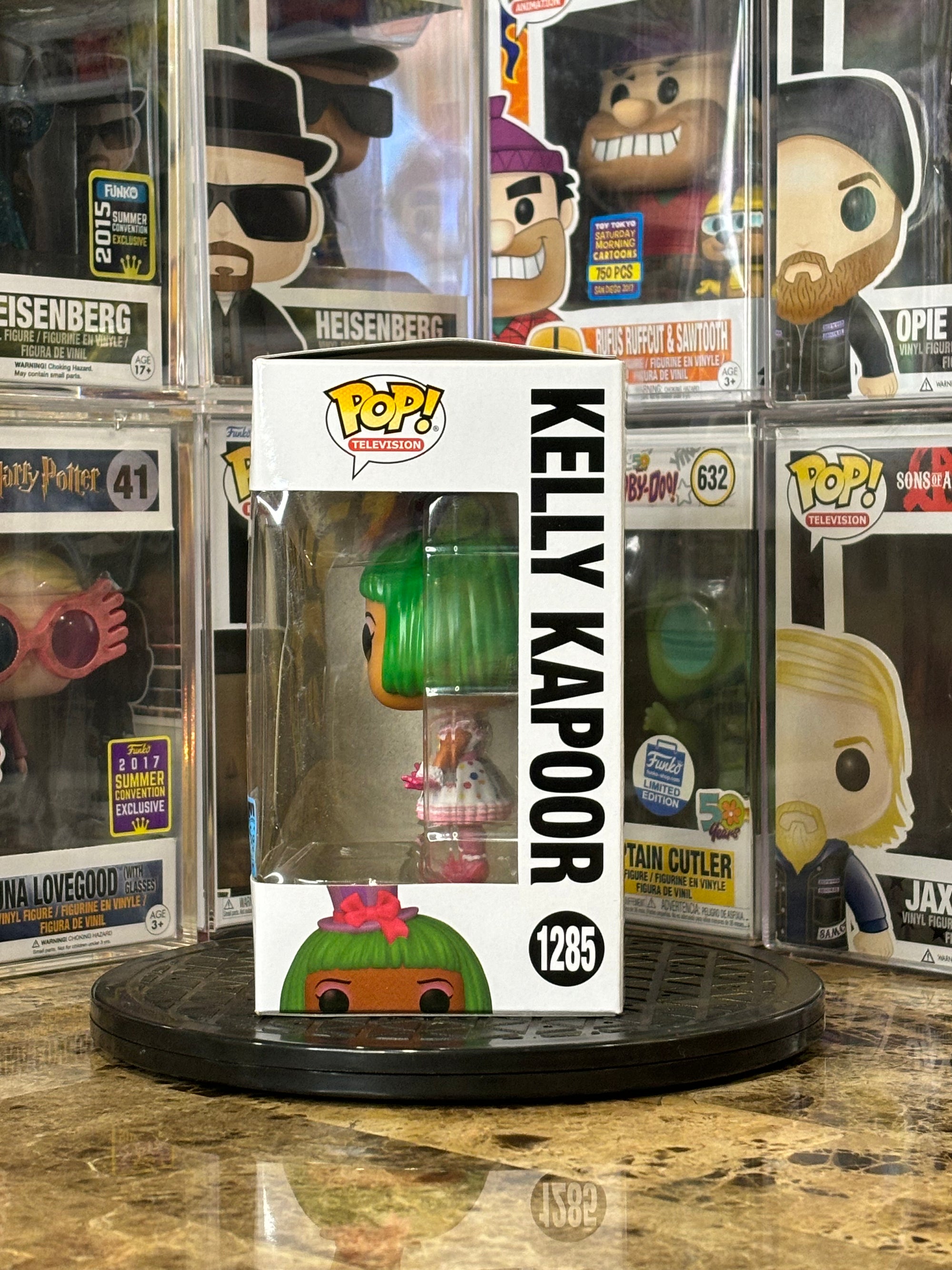 Funko Pop The Office Kelly Kapoor #1285