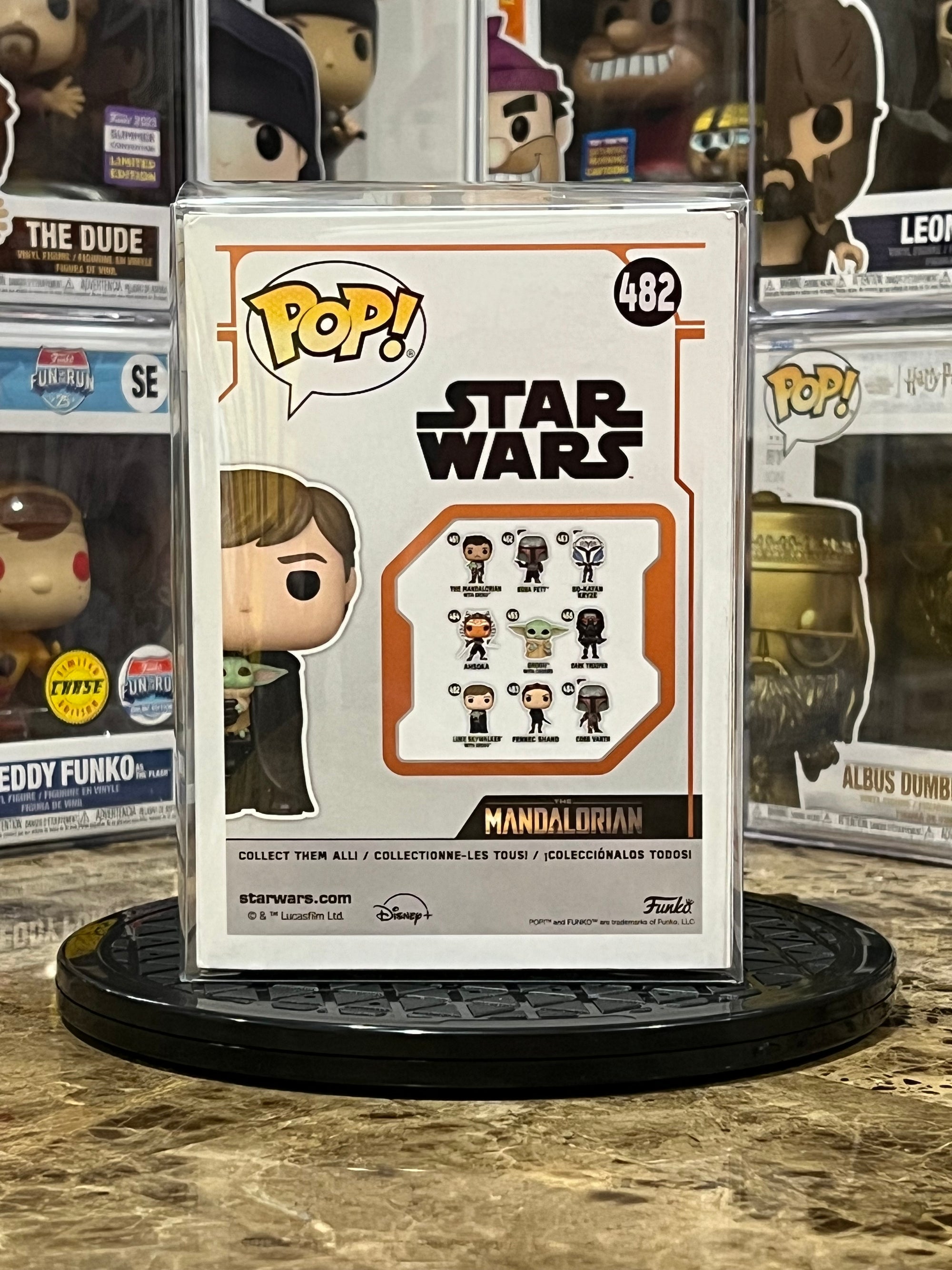 Funko Pop Star Wars Luke Skywalker w/ Grogu #482