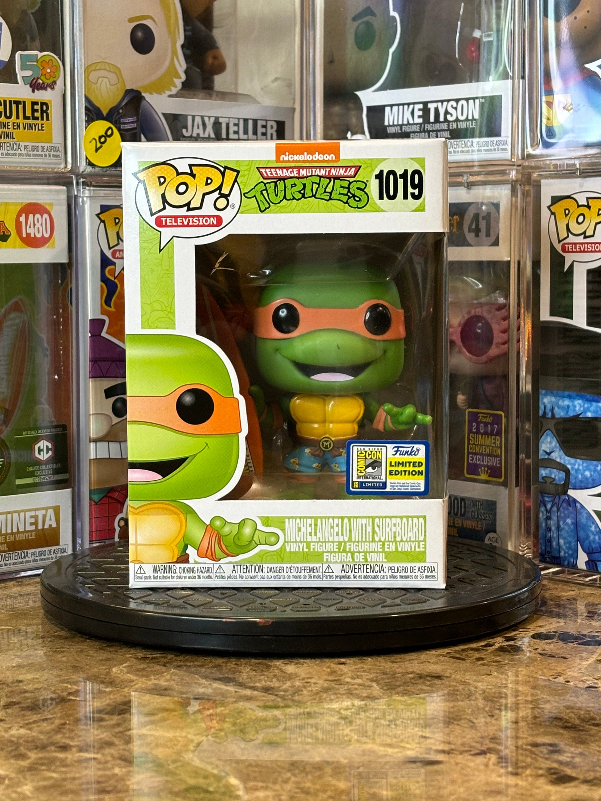 Funko Pop Teenage Mutant Ninja Turtles Michelangelo w/ Surfboard #1019