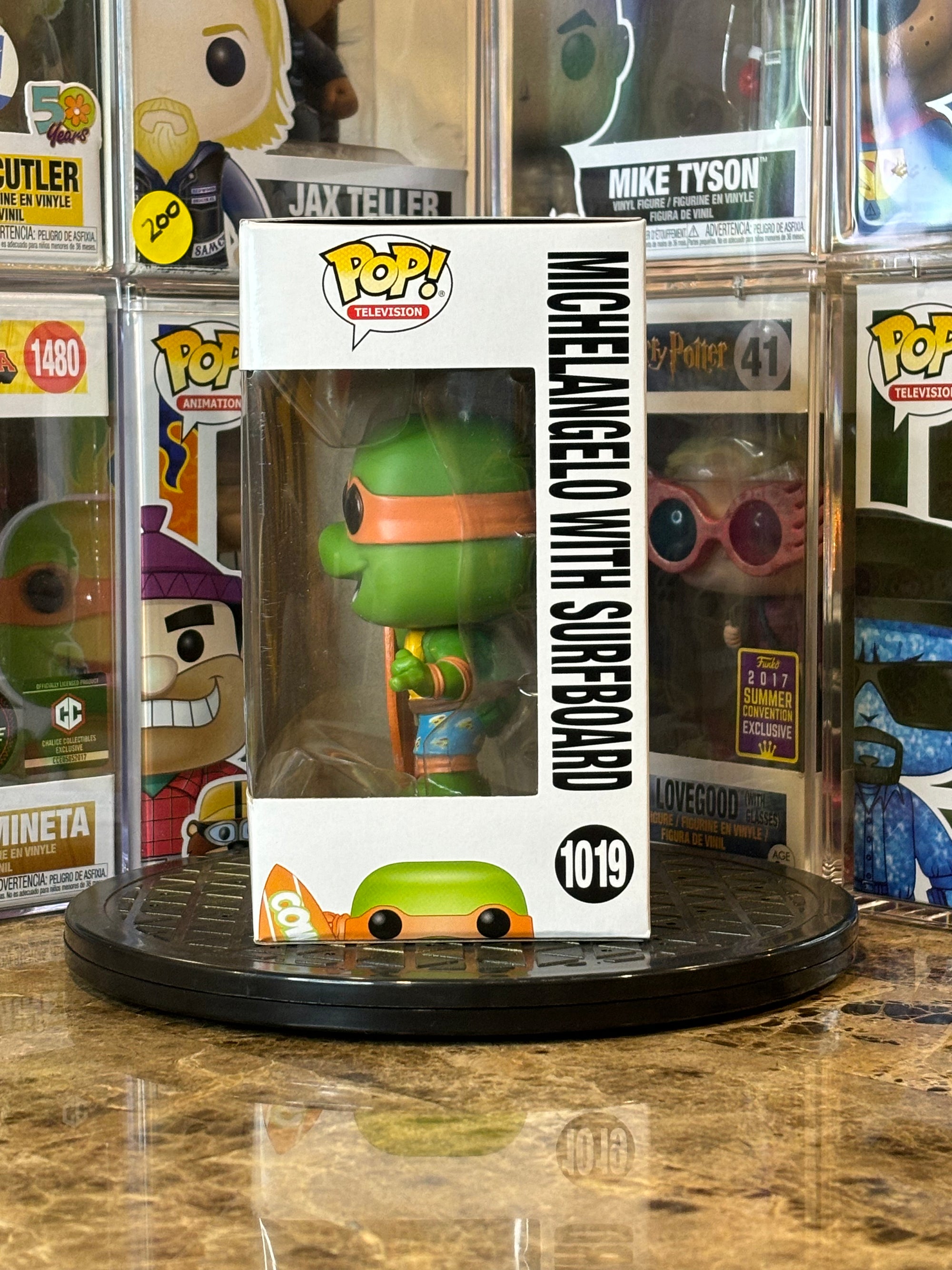 Funko Pop Teenage Mutant Ninja Turtles Michelangelo w/ Surfboard #1019