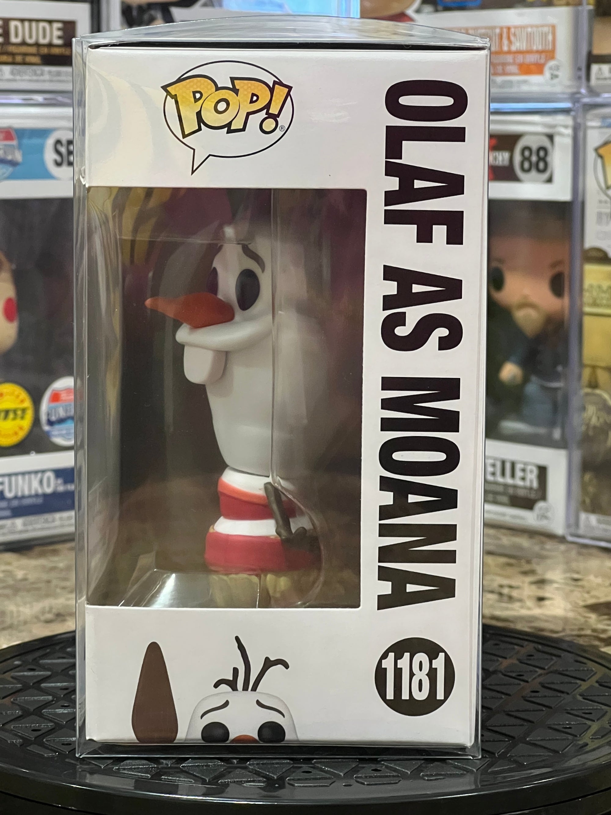Funko Pop Olaf Presents Olaf as Moana #1181