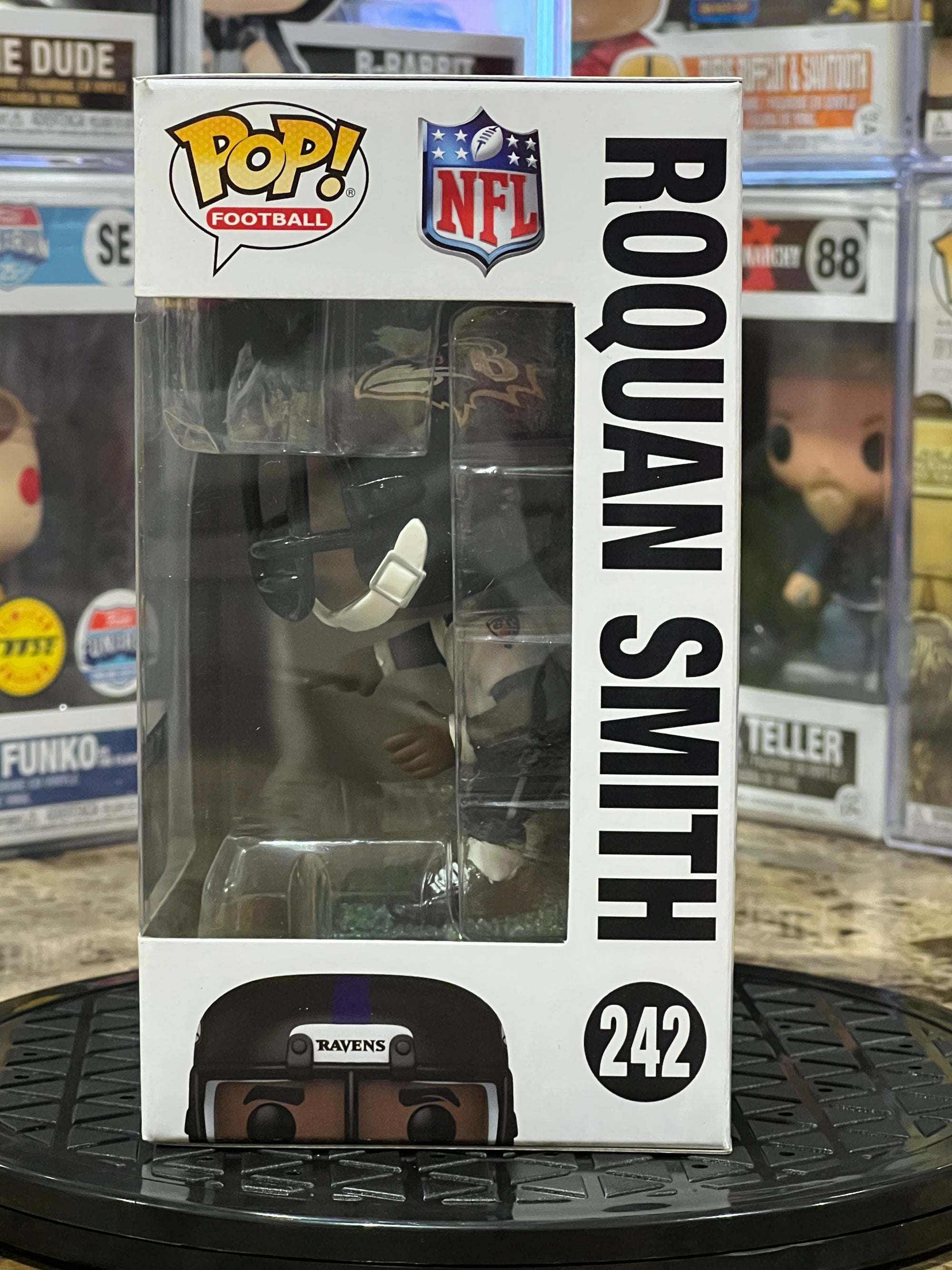 Funko Pop Baltimore Ravens Roquan Smith #242