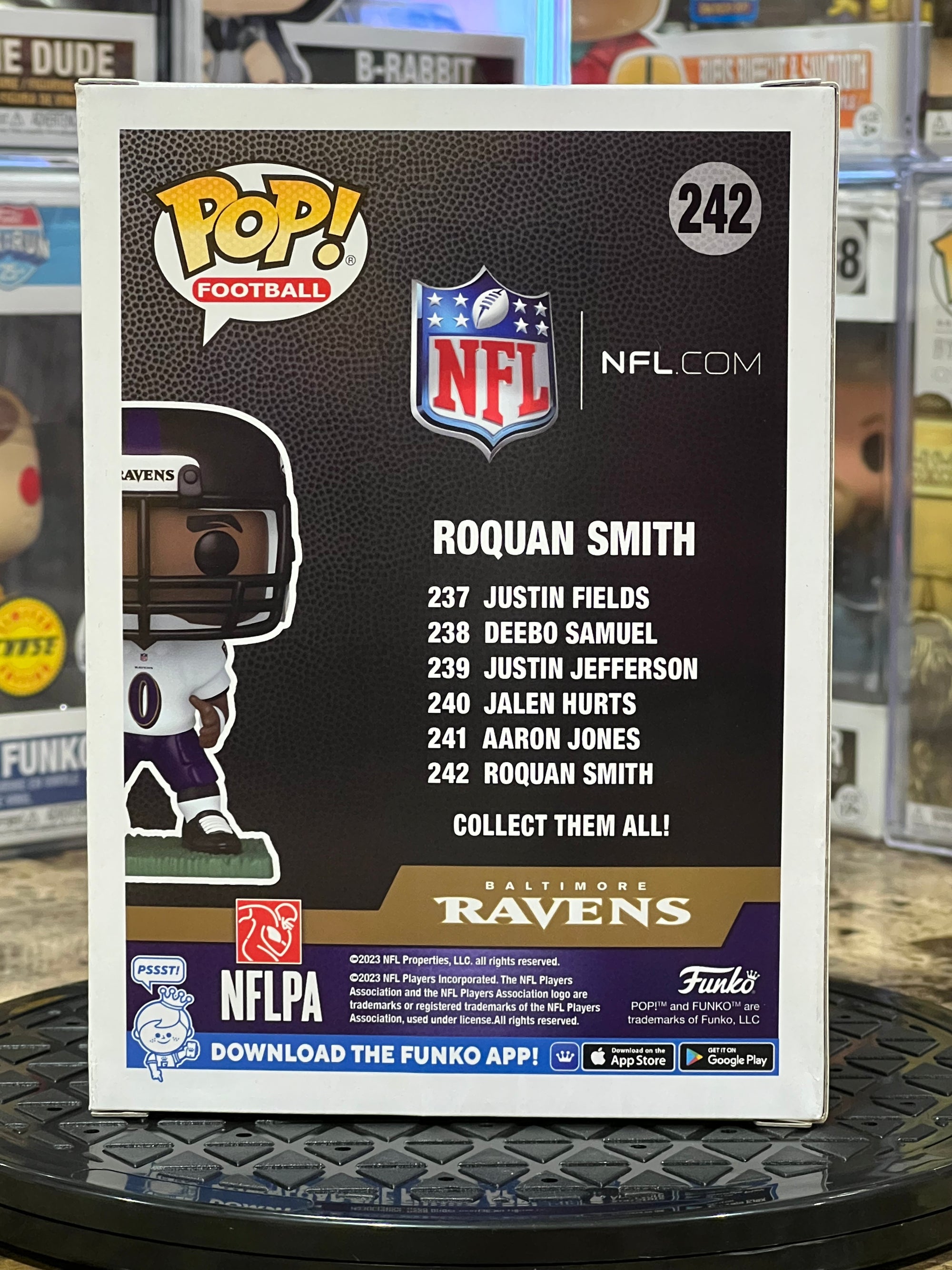 Funko Pop Baltimore Ravens Roquan Smith #242