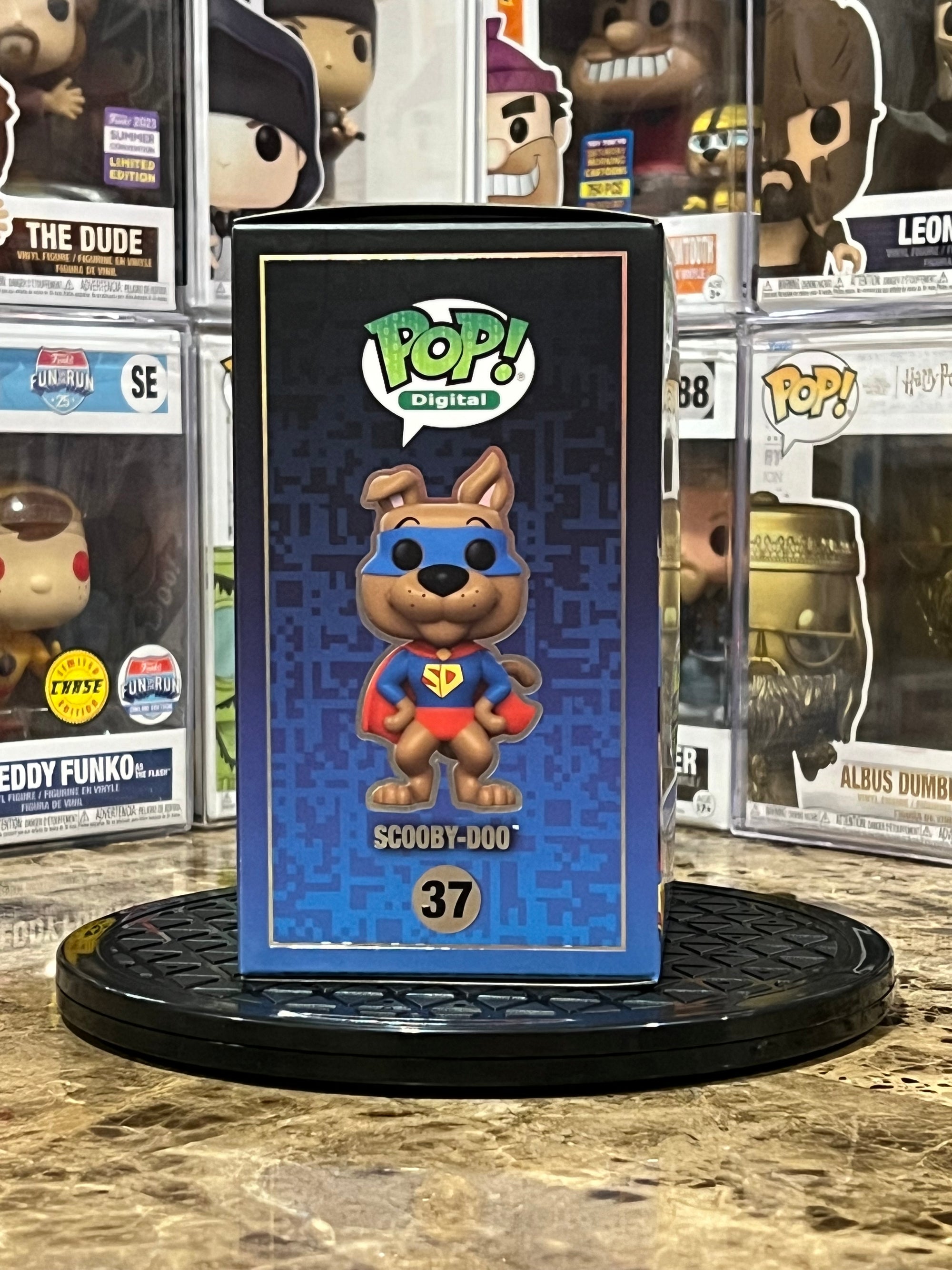 Funko Pop Digital Scooby Doo! Scooby Doo (as Superman) #37