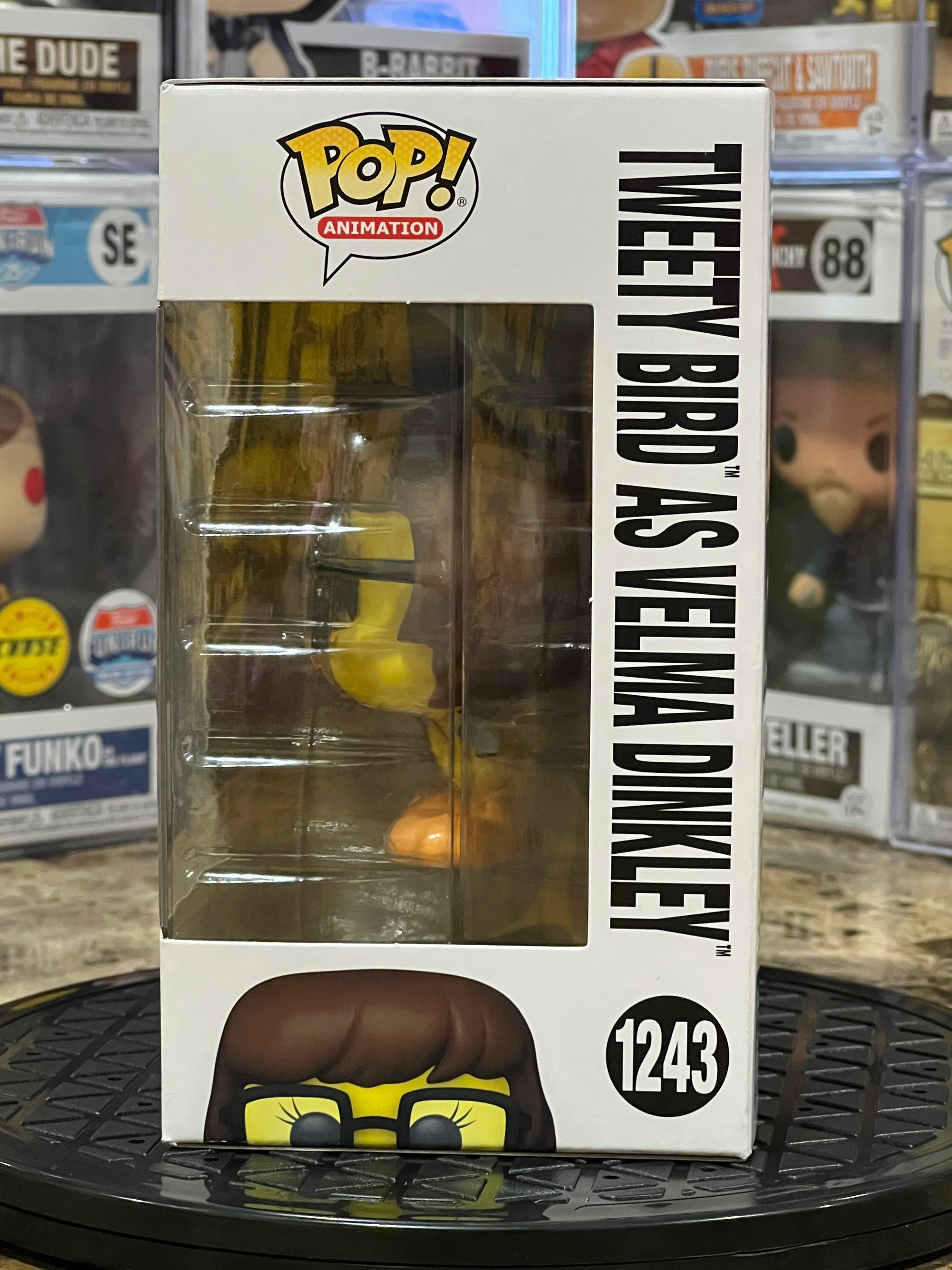 Funko Pop WB100 Tweety Bird as Velma Dinkley #1243