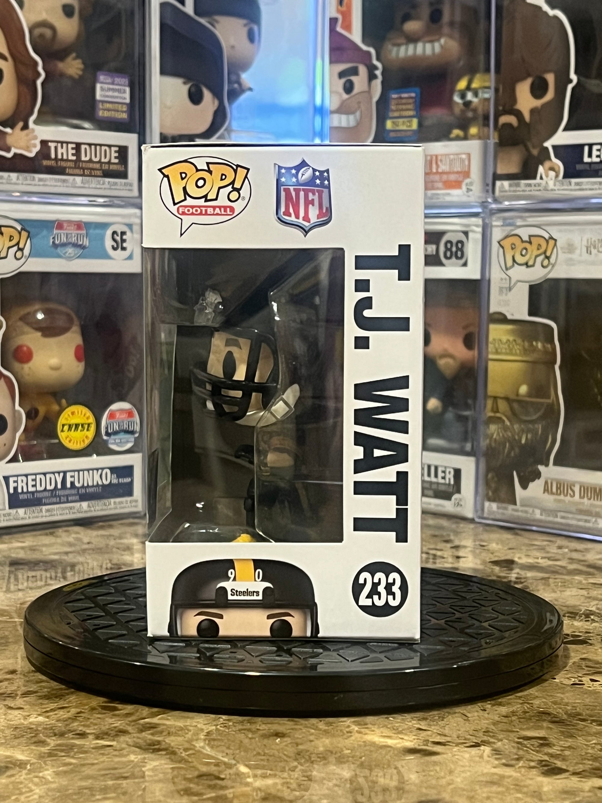 Funko Pop Pittsburgh Steelers TJ Watt #233 Fanatics Exclusive