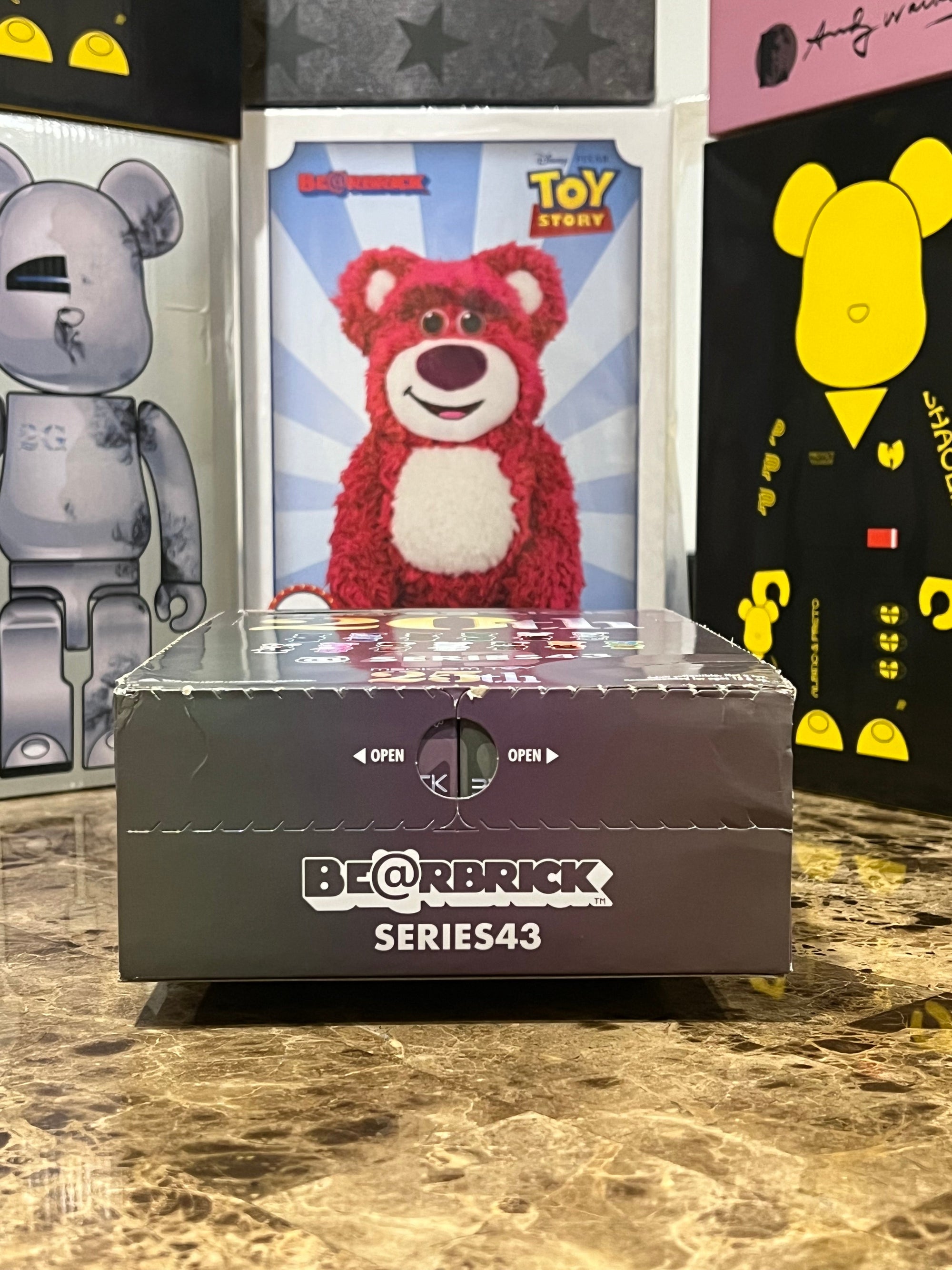 Be@rbrick Series 43 100% 2 Piece Blind Bundle