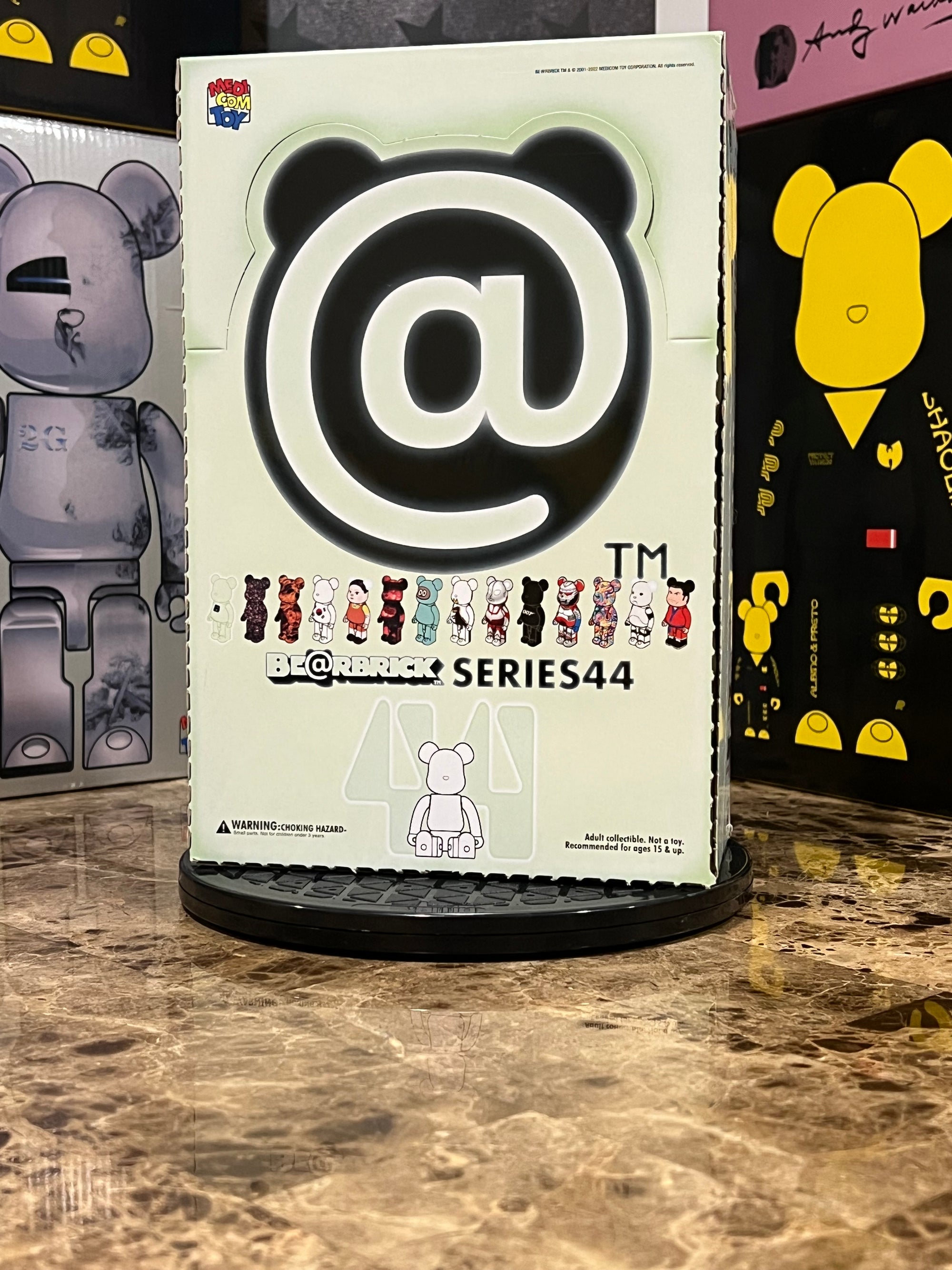 Be@rbrick Series 44 100% 1 Piece Blind Box