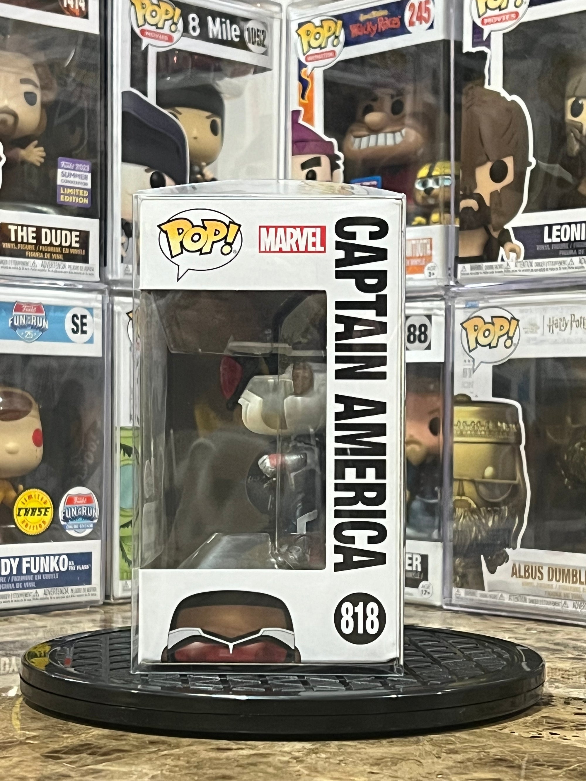 Funko Pop The Falcon and Winter Soldier Captain America #818