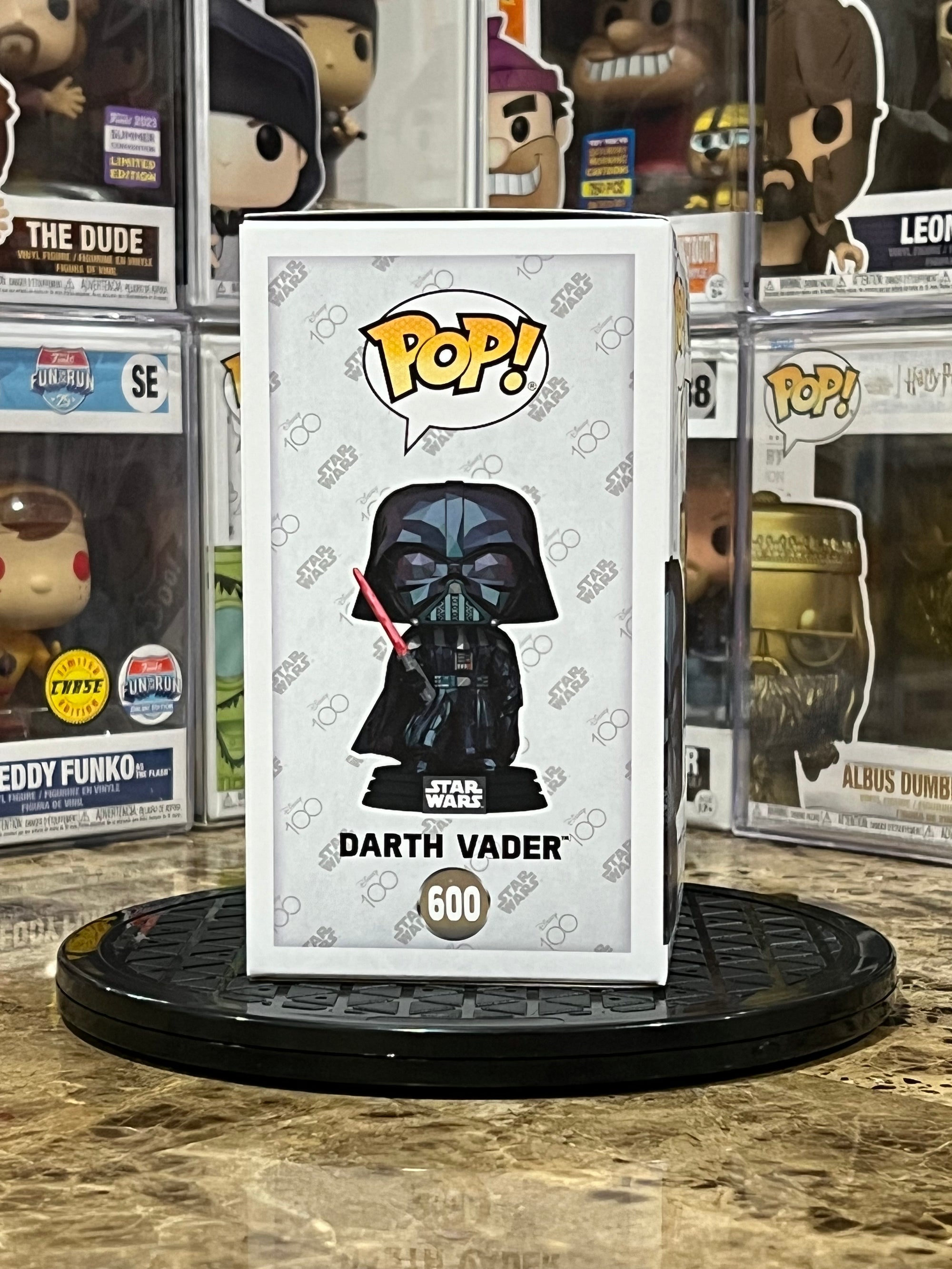 Funko Pop Star Wars Darth Vader #600 Facet