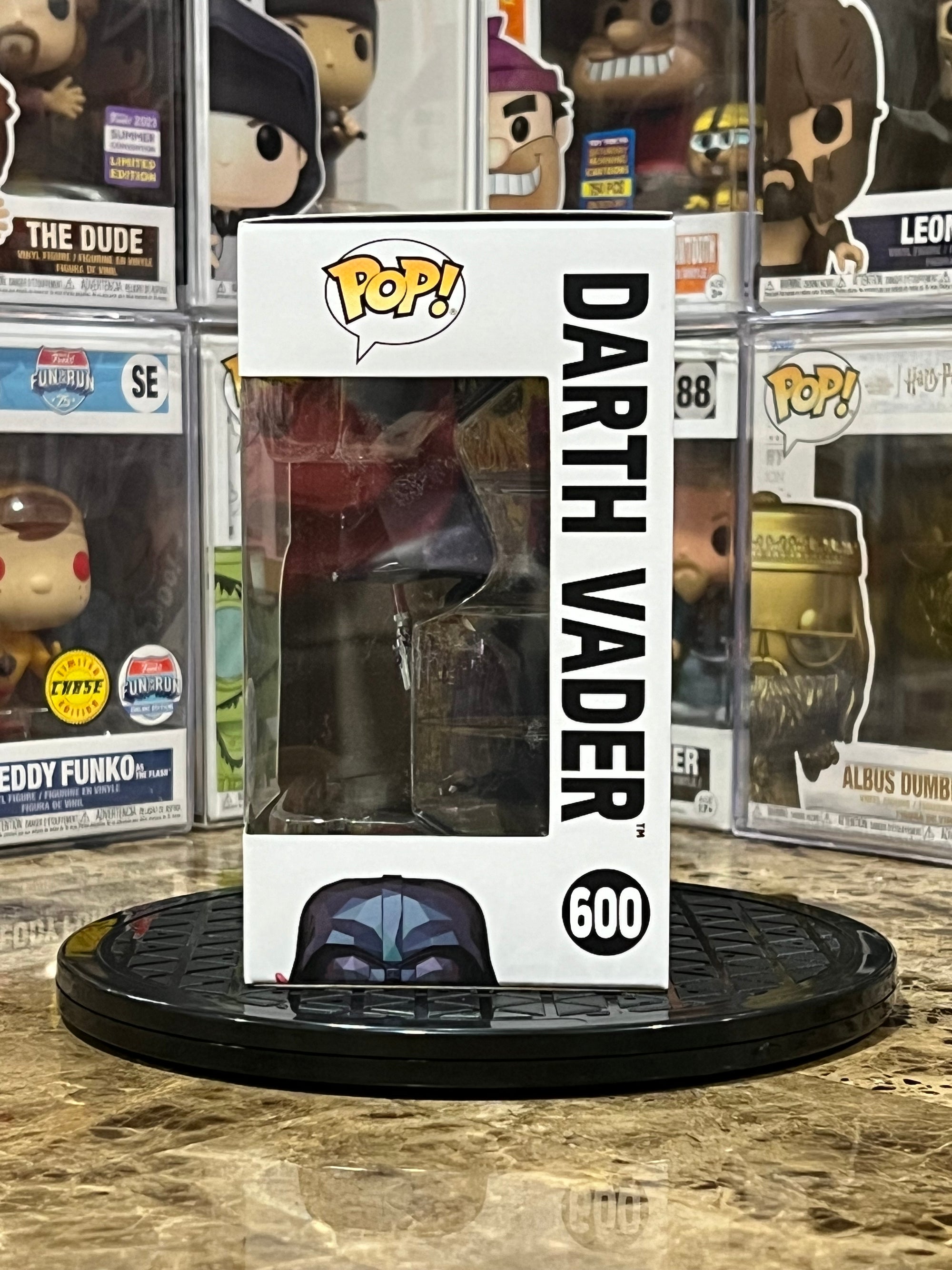 Funko Pop Star Wars Darth Vader #600 Facet
