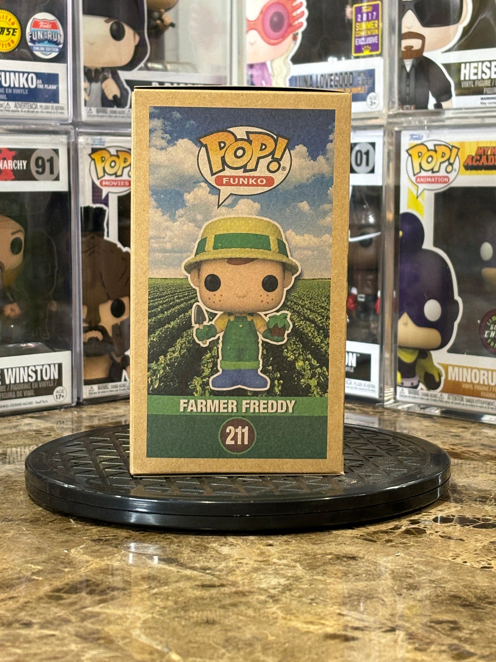 Funko Pop Funko Farmer Freddy #211