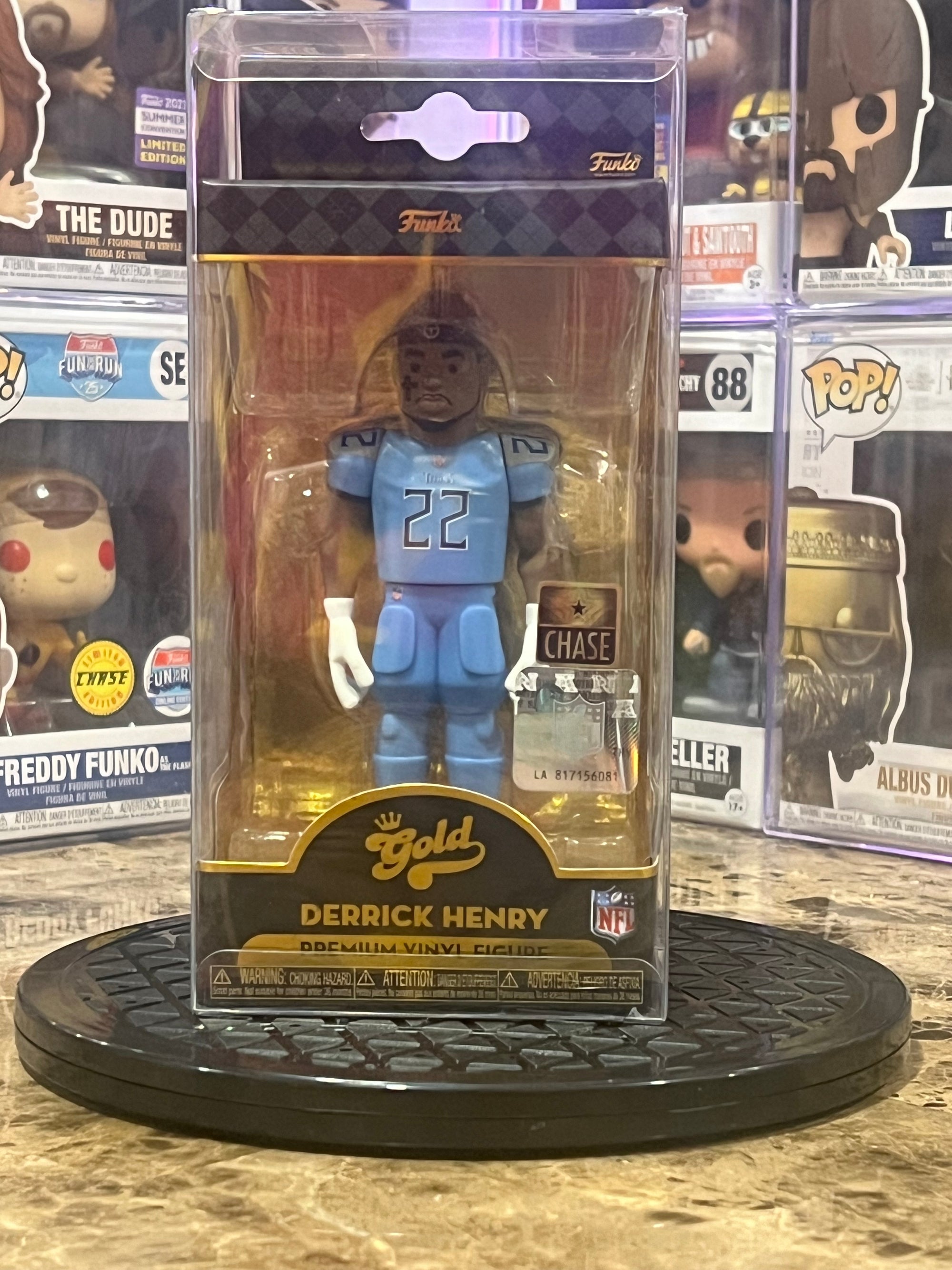 Funko Gold 5" Tennessee Titans Derrick Henry Chase