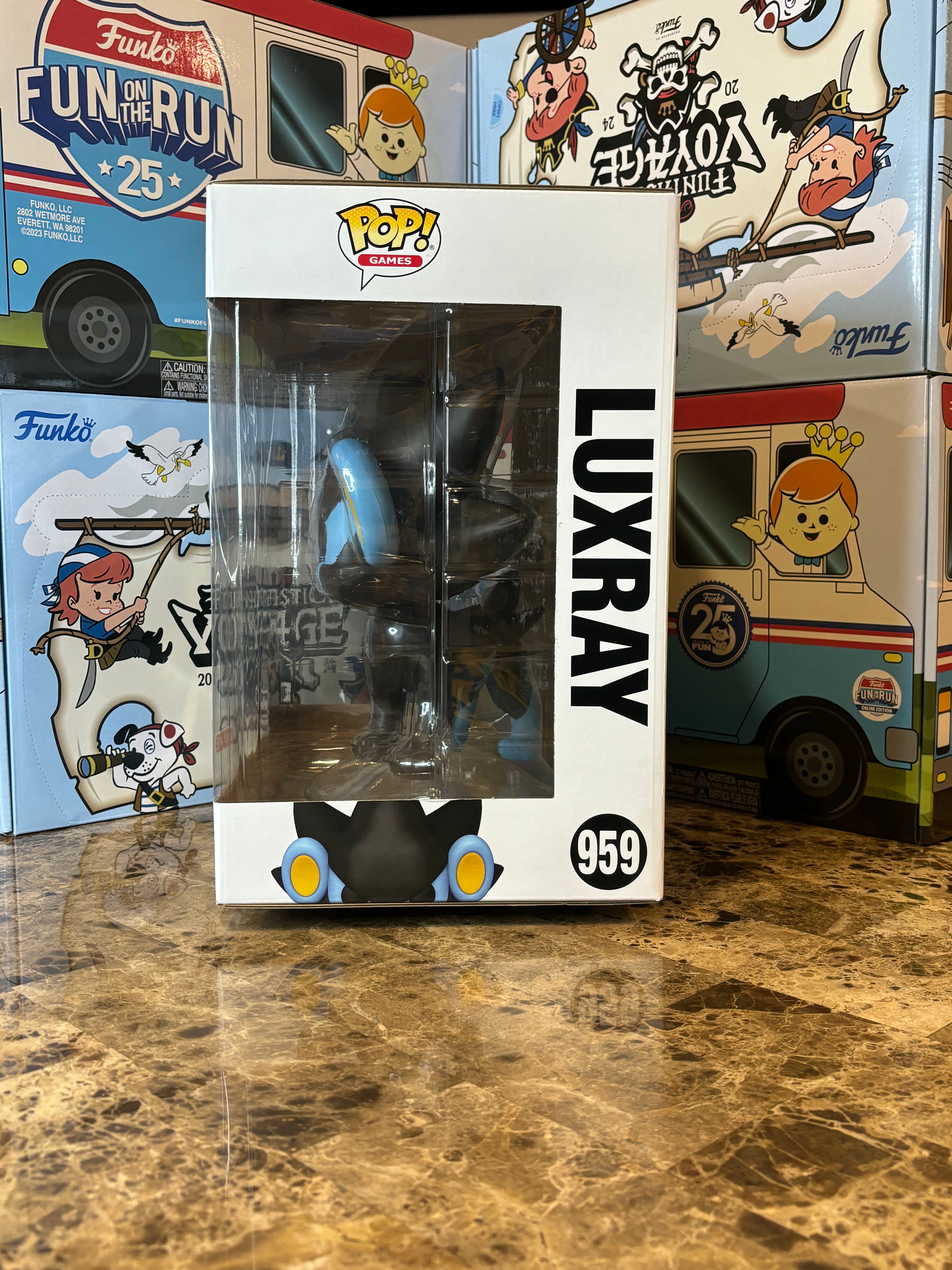 Funko Pop! Jumbo Pokémon Luxray - Figurine Vinyle Géante 25,4 Cm - Collection Officielle