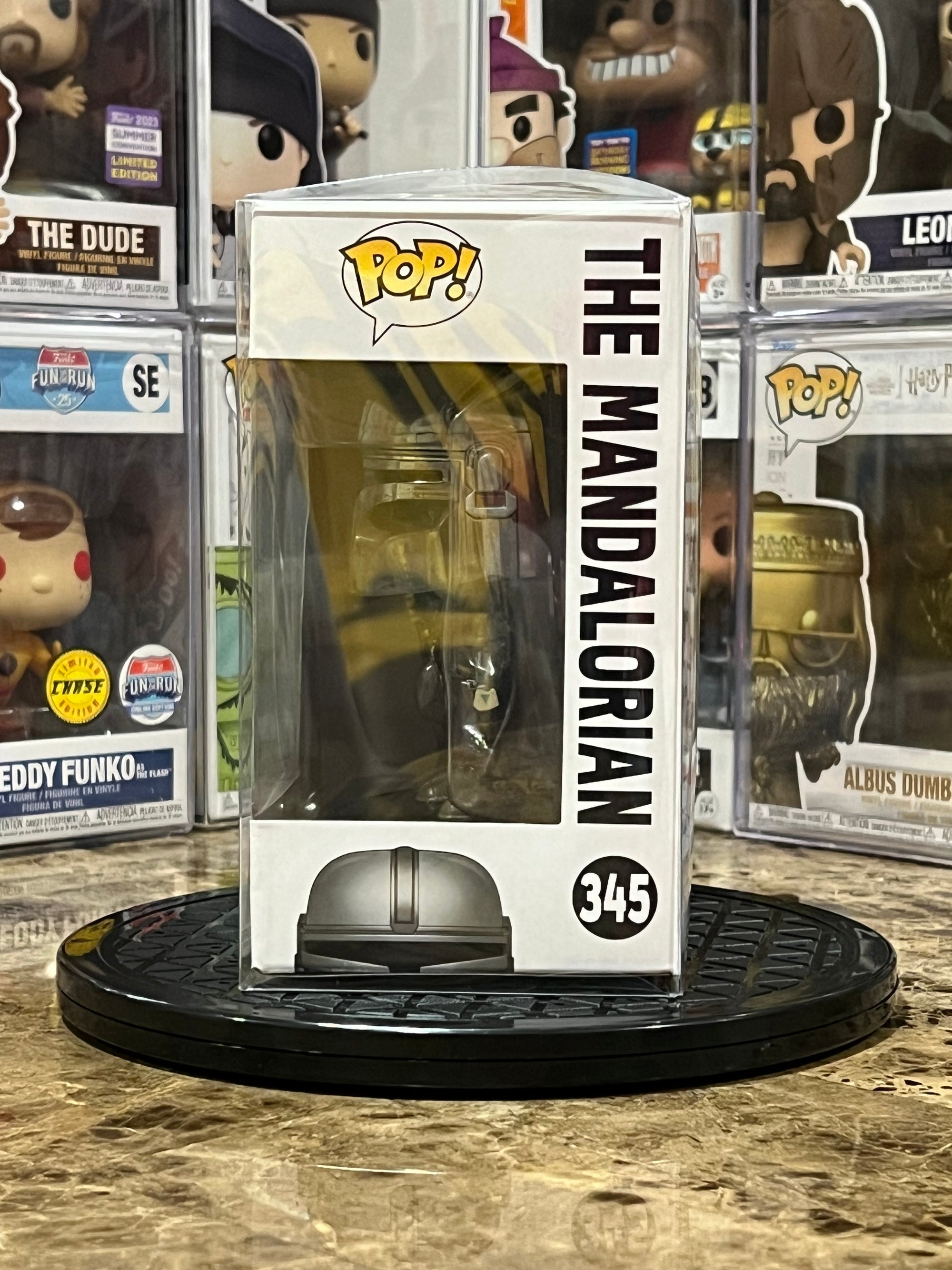 Funko Pop Star Wars The Mandalorian #345 Chrome