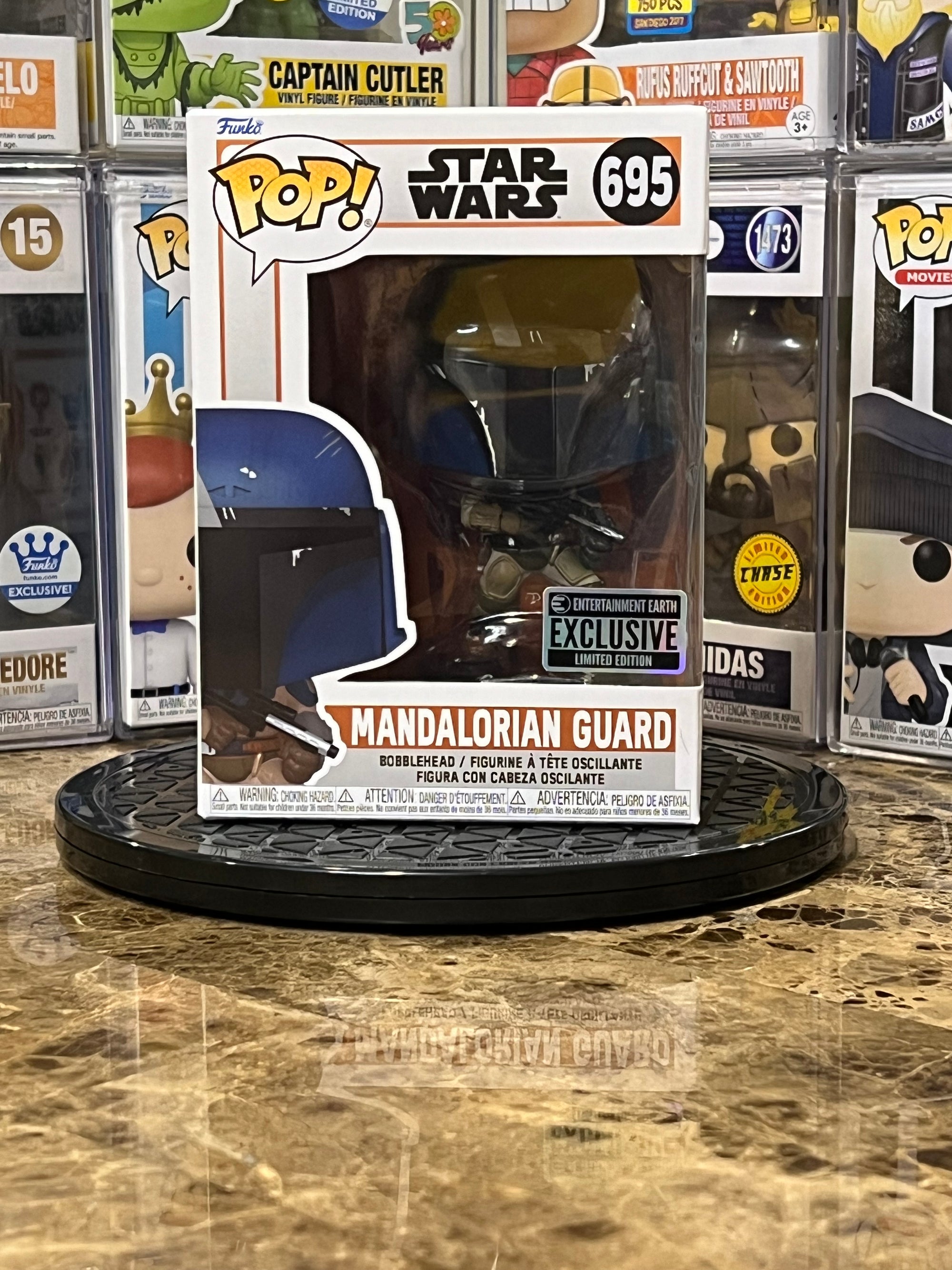 Funko Pop Star Wars Mandalorian Guard #695