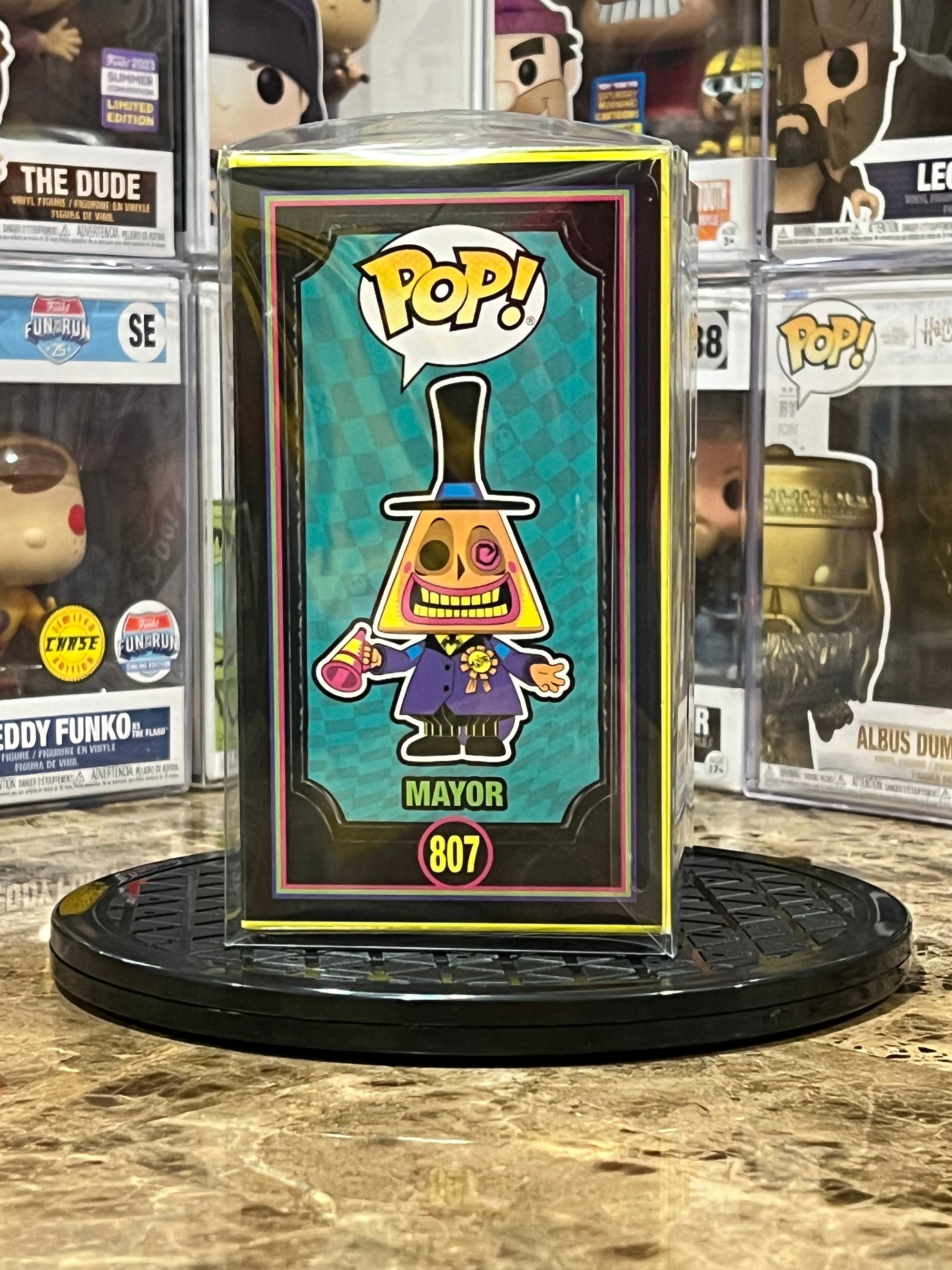 Funko Pop Disney Mayor #807 Blacklight