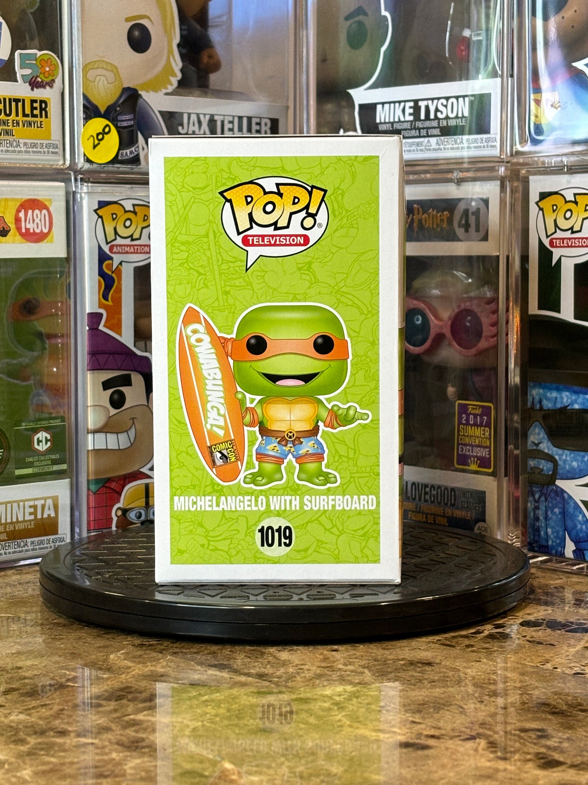 Funko Pop Teenage Mutant Ninja Turtles Michelangelo w/ Surfboard #1019