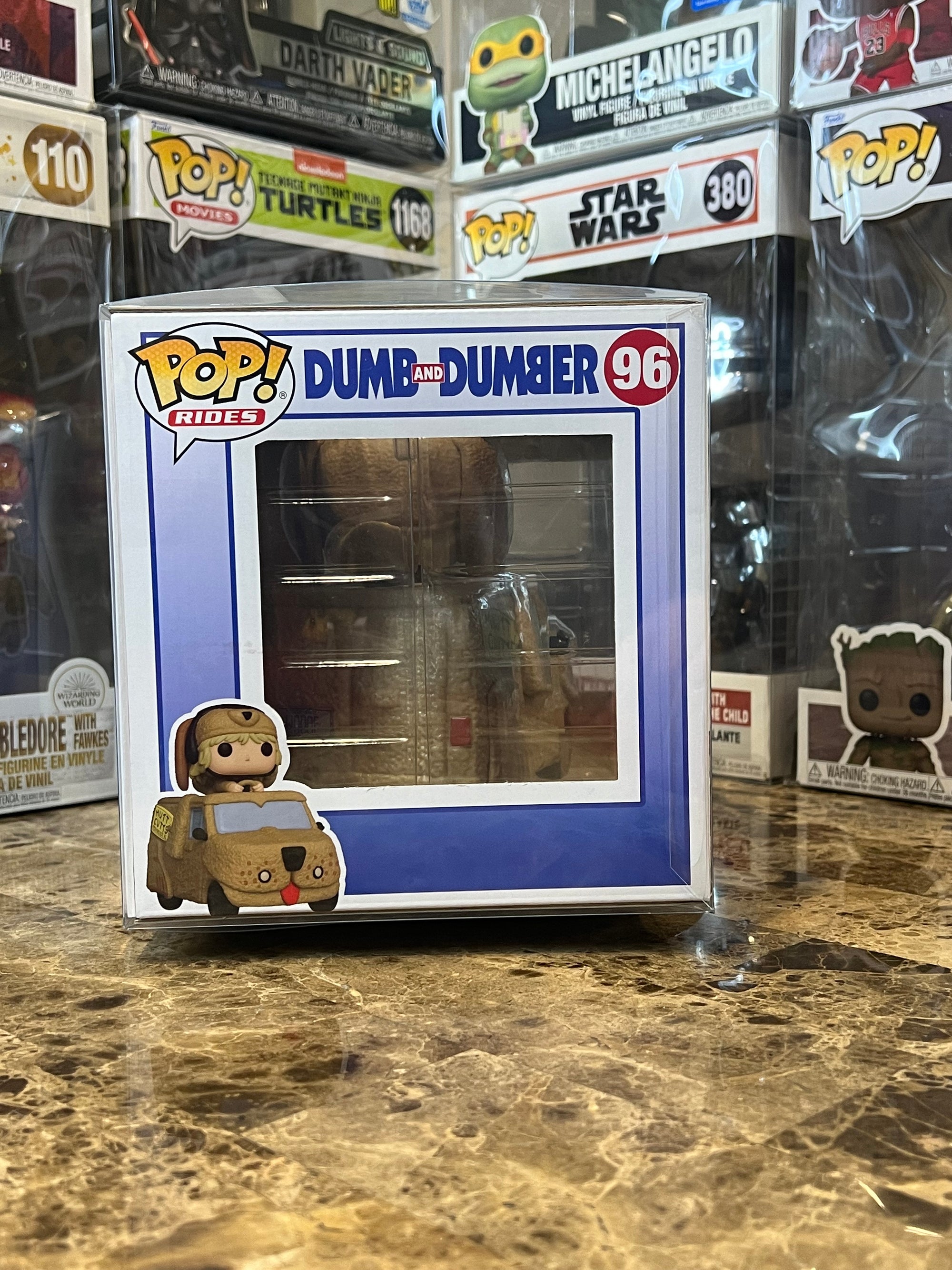 Funko Pop Rides Dumb & Dumber Harry Dunne in Mutt Cutts Van #96