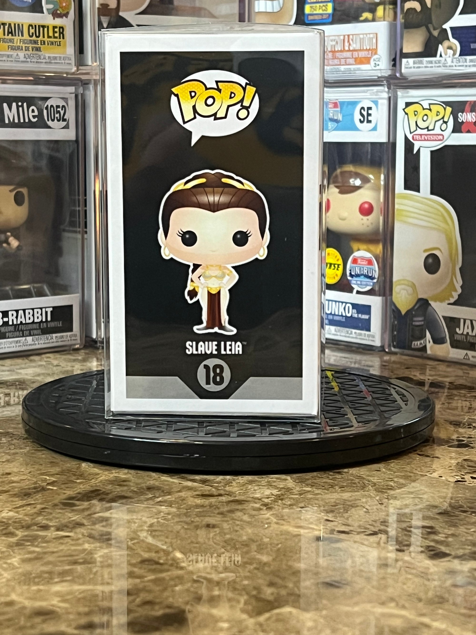 Funko Pop Star Wars Slave Leia #18 Black Label