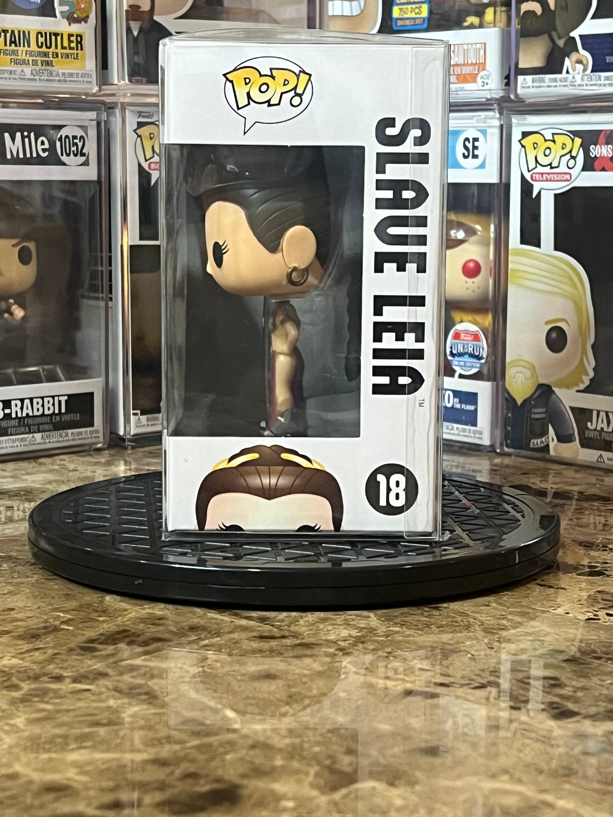 Funko Pop Star Wars Slave Leia #18 Black Label