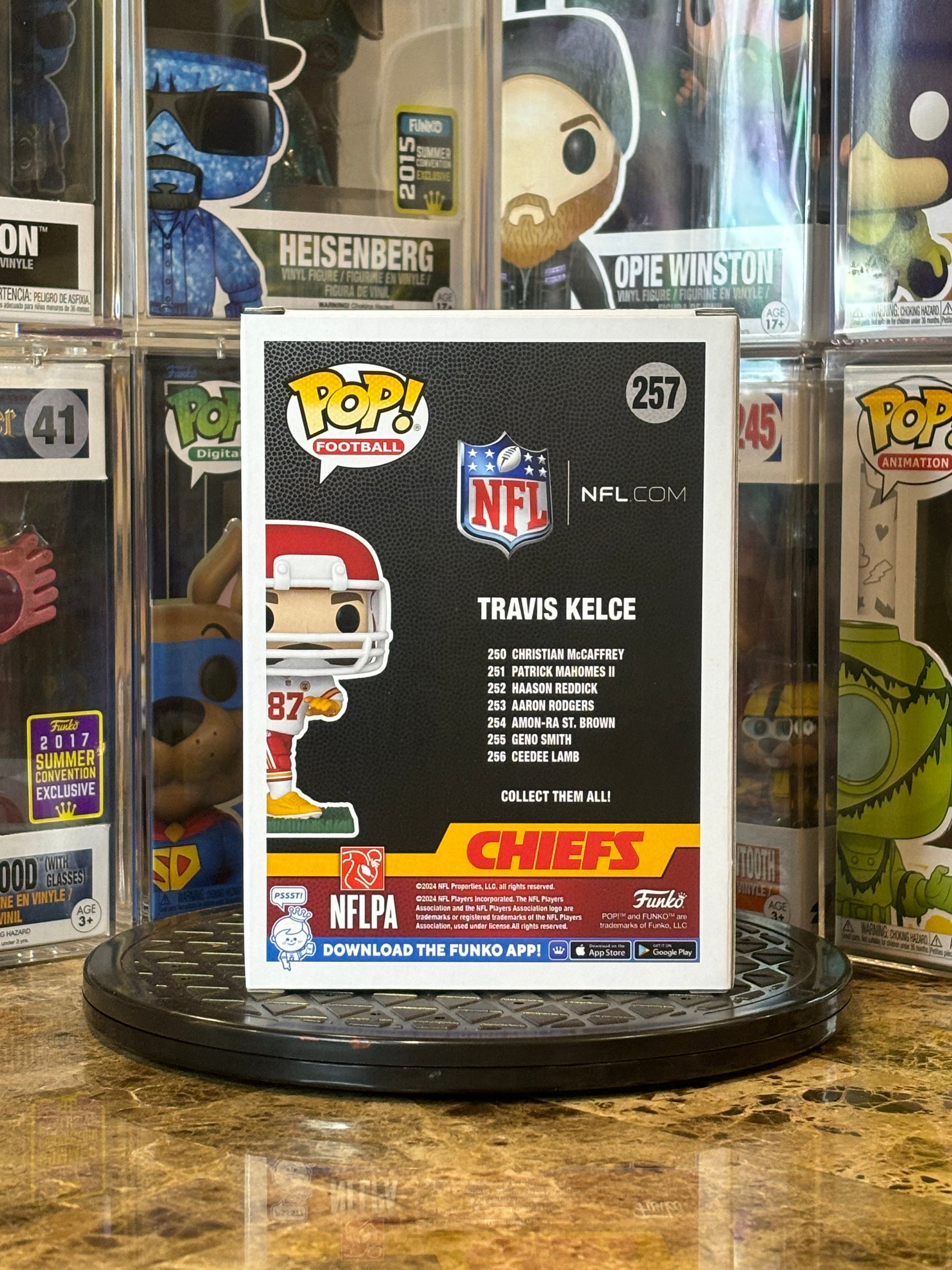 Funko Pop Chiefs Travis Kelce #257